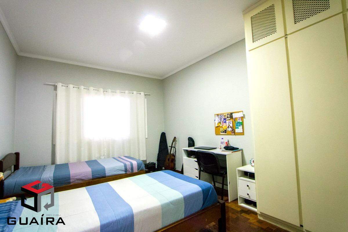 Sobrado à venda com 5 quartos, 250m² - Foto 19