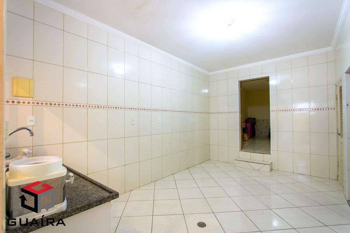 Sobrado à venda com 5 quartos, 250m² - Foto 27