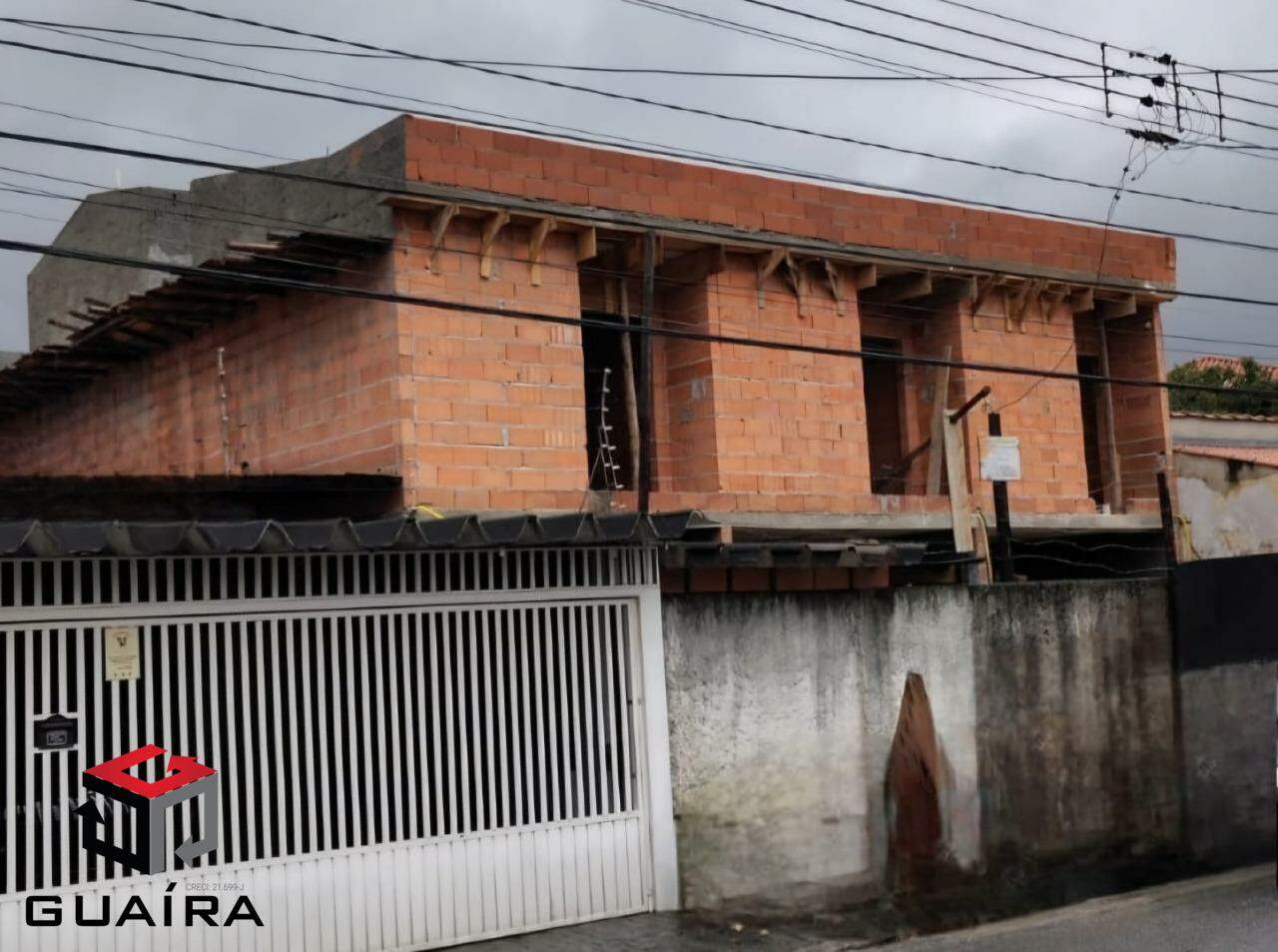 Sobrado à venda com 3 quartos, 130m² - Foto 1