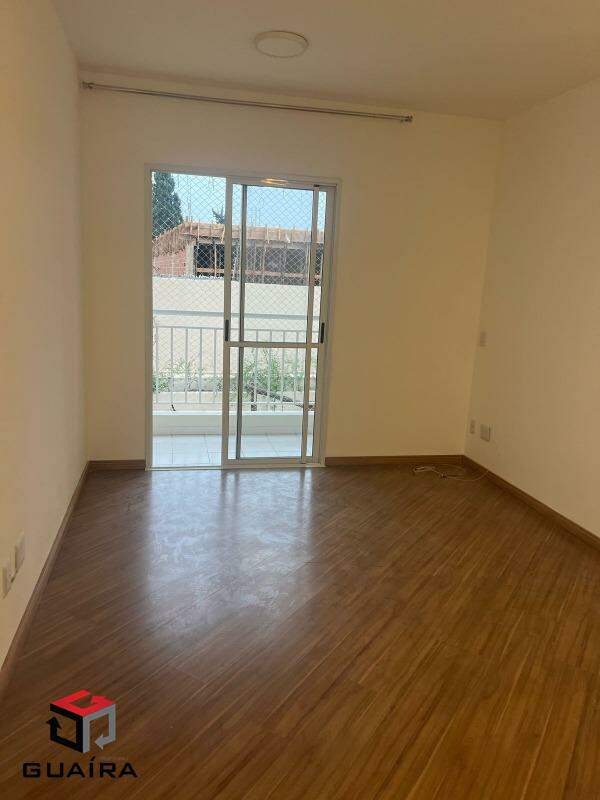 Apartamento à venda com 2 quartos, 60m² - Foto 2