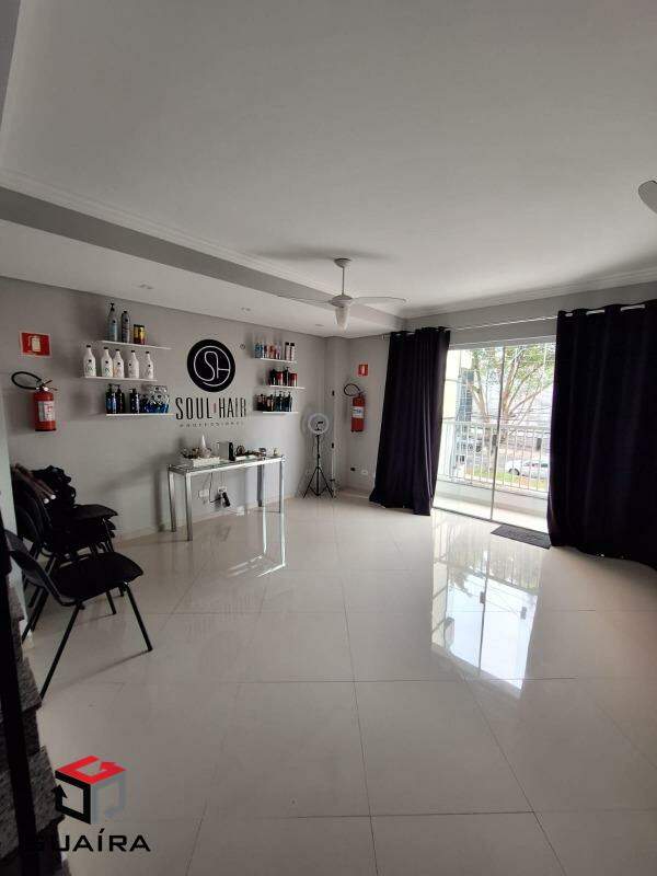 Apartamento para alugar com 2 quartos, 100m² - Foto 2