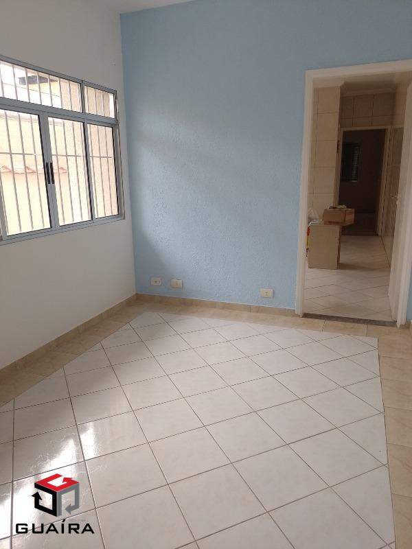 Casa para alugar com 2 quartos, 165m² - Foto 2