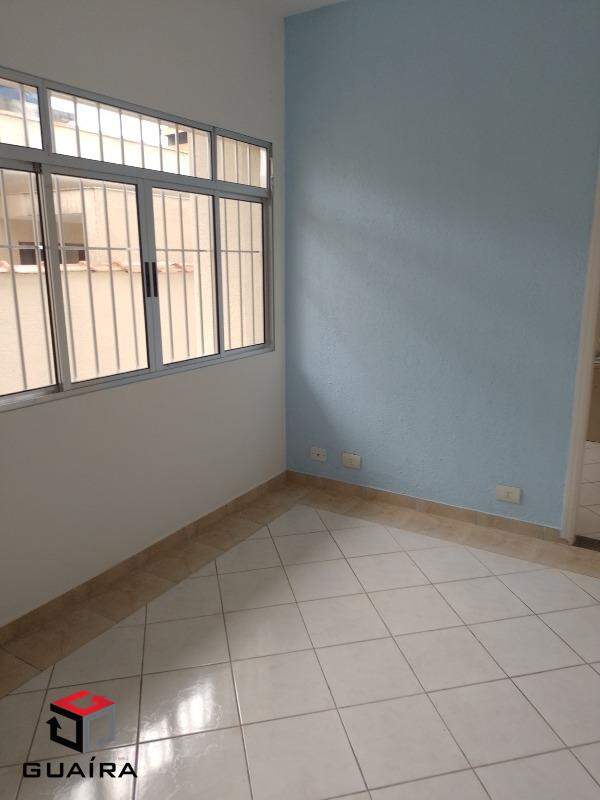 Casa para alugar com 2 quartos, 165m² - Foto 1