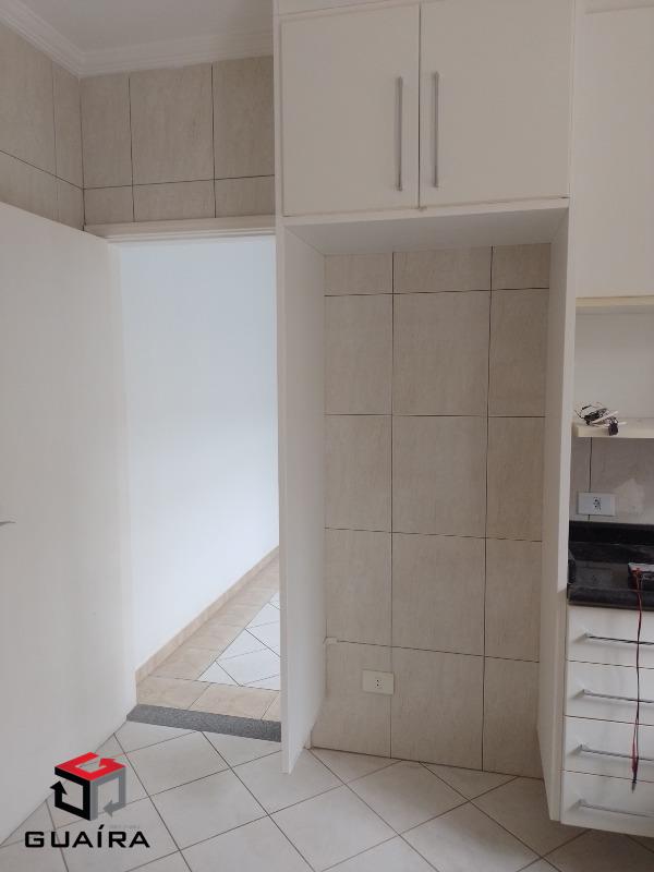 Casa para alugar com 2 quartos, 165m² - Foto 10