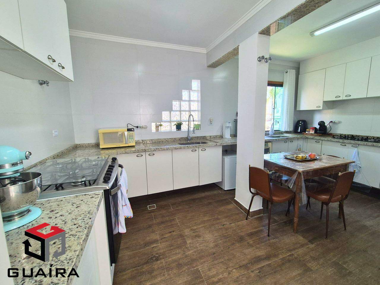 Sobrado à venda com 3 quartos, 201m² - Foto 9