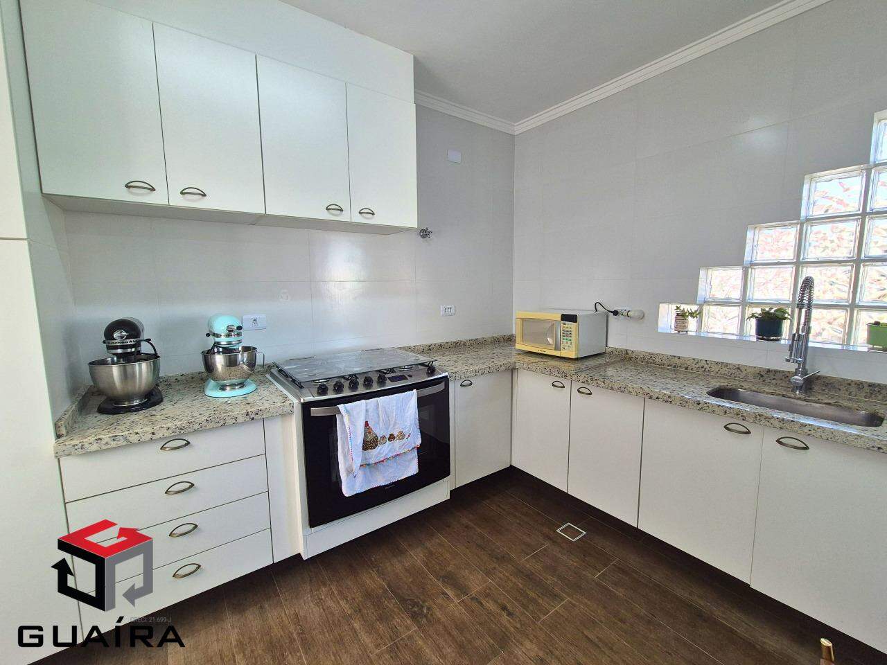 Sobrado à venda com 3 quartos, 201m² - Foto 8