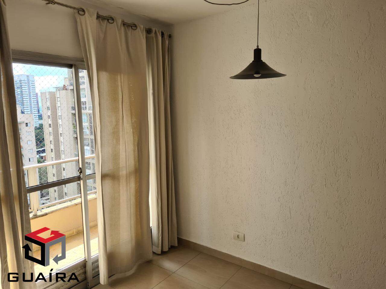 Apartamento à venda com 1 quarto, 45m² - Foto 2