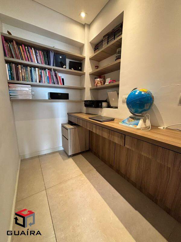 Apartamento à venda com 3 quartos, 135m² - Foto 24