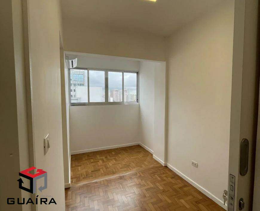 Apartamento à venda com 3 quartos, 75m² - Foto 11