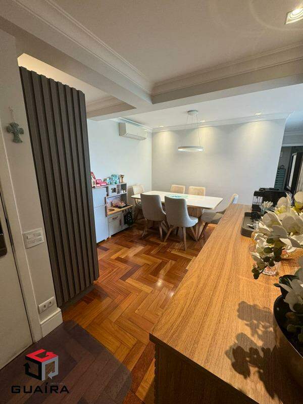 Apartamento à venda com 2 quartos, 75m² - Foto 14