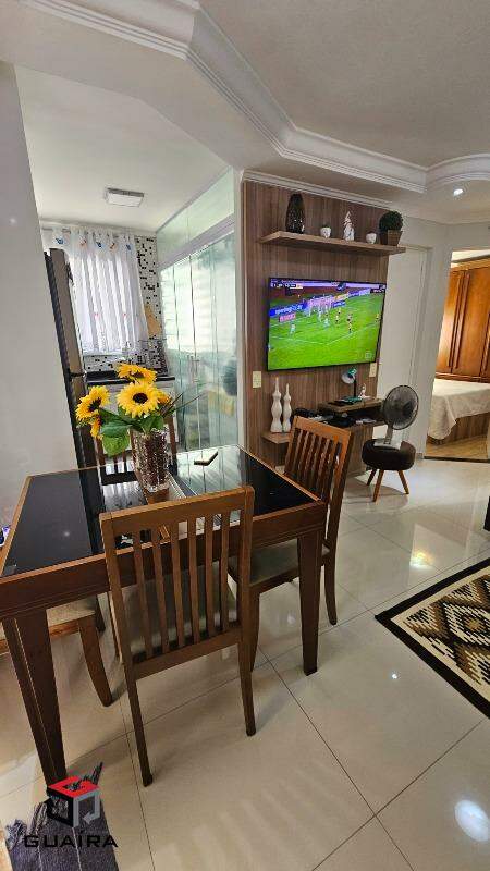Apartamento à venda com 2 quartos, 47m² - Foto 2