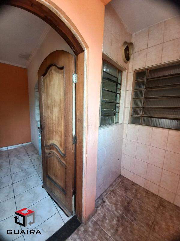 Casa para alugar com 1 quarto, 83m² - Foto 2
