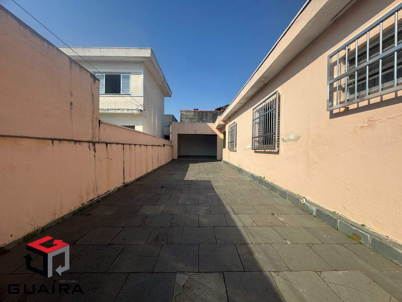 Casa à venda com 3 quartos, 300m² - Foto 7