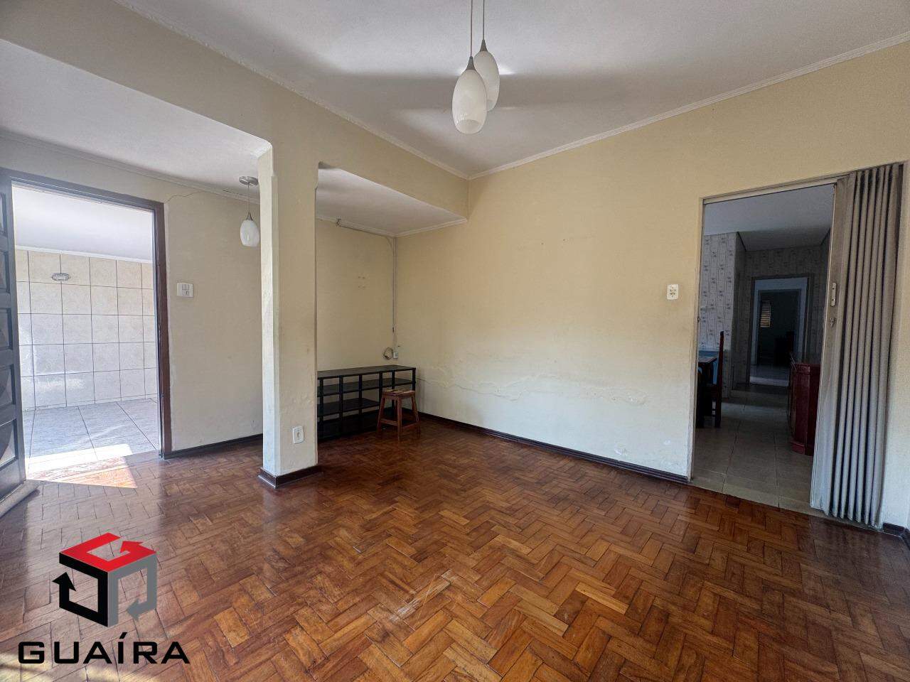 Casa à venda com 3 quartos, 300m² - Foto 3