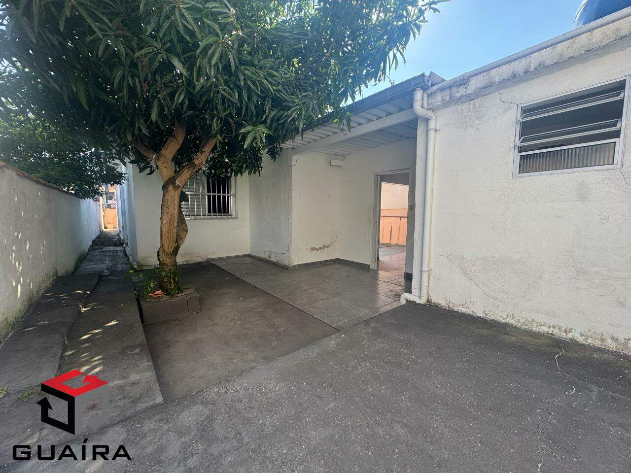 Casa à venda com 3 quartos, 300m² - Foto 32