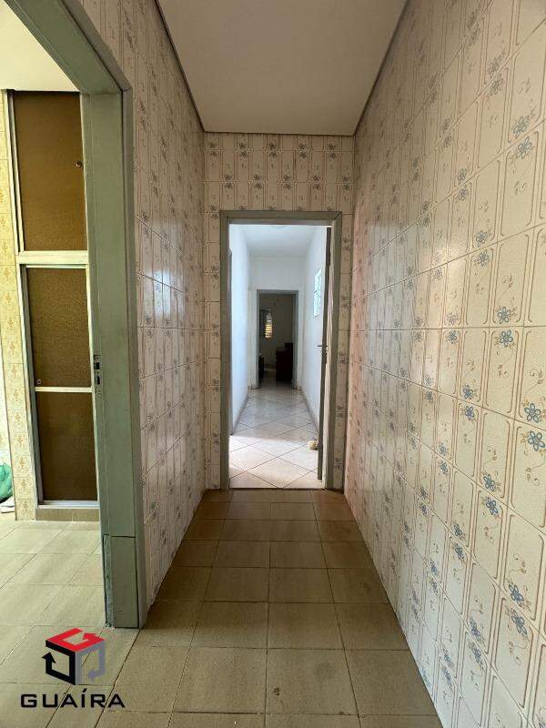Casa à venda com 3 quartos, 300m² - Foto 17
