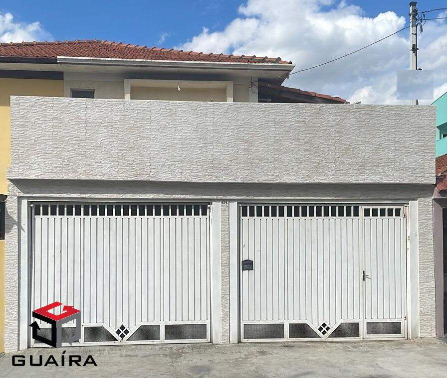 Sobrado à venda com 3 quartos, 204m² - Foto 1