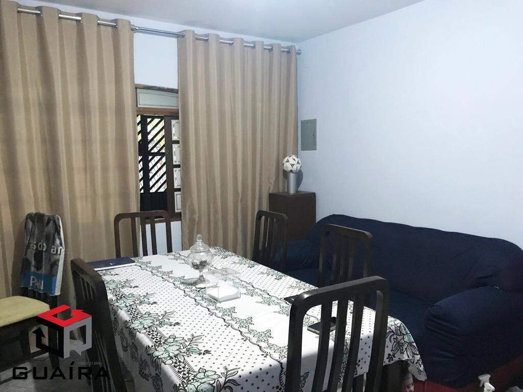 Sobrado à venda com 4 quartos, 193m² - Foto 1