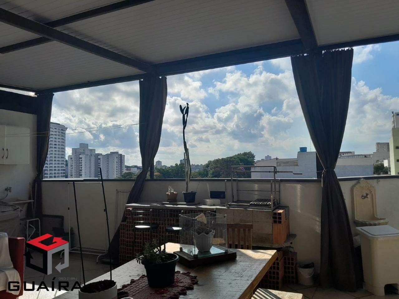 Cobertura à venda com 2 quartos, 140m² - Foto 4