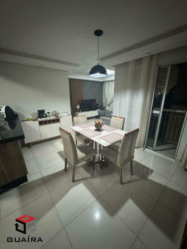 Apartamento para alugar com 2 quartos, 60m² - Foto 4