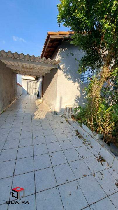 Casa para alugar com 2 quartos, 100m² - Foto 5