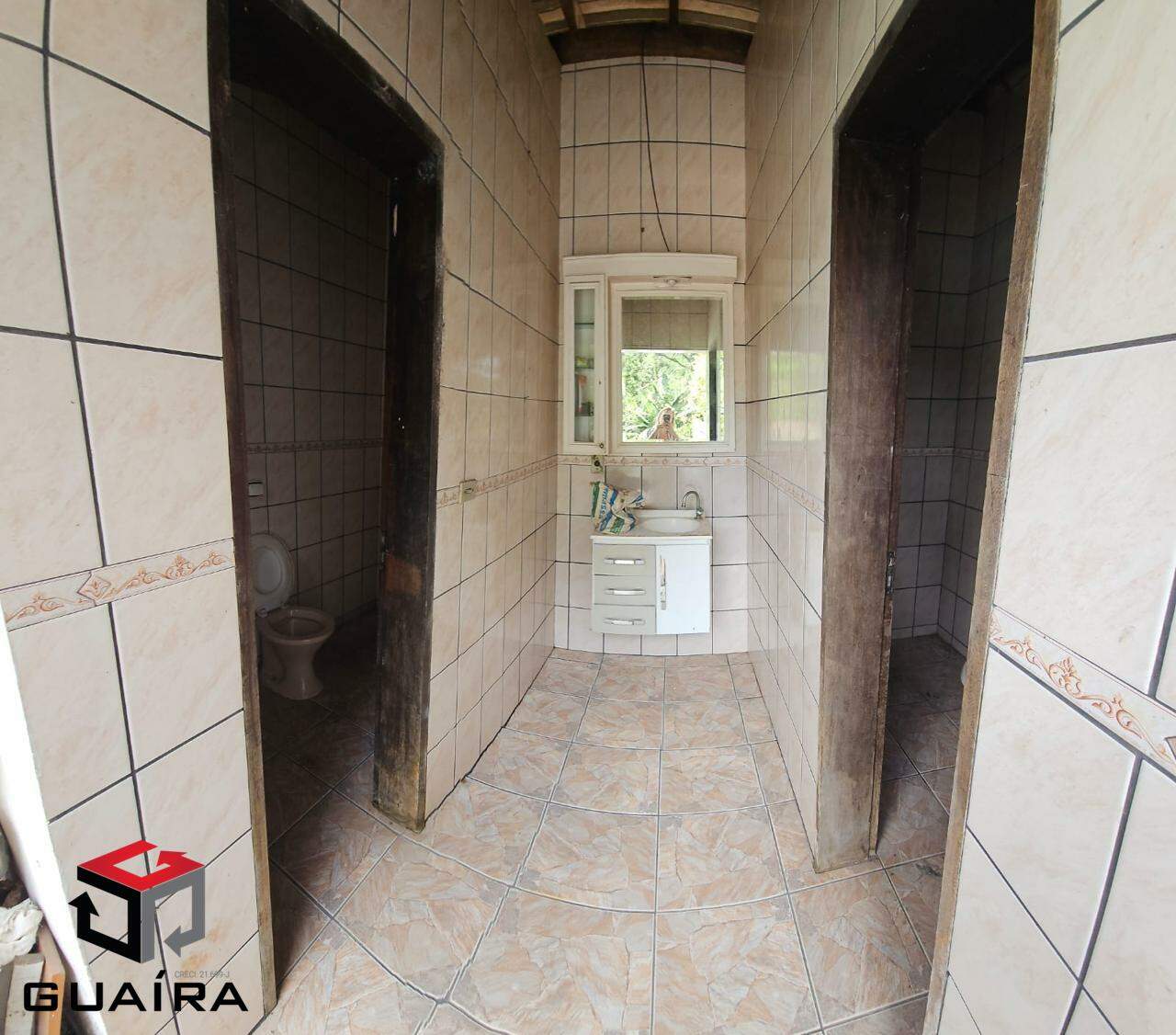 Chácara à venda com 4 quartos, 229m² - Foto 17