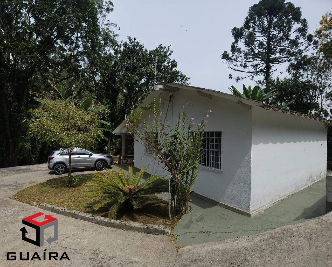 Chácara à venda com 4 quartos, 229m² - Foto 2