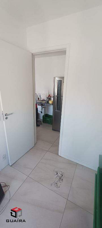 Apartamento à venda com 2 quartos, 33m² - Foto 4