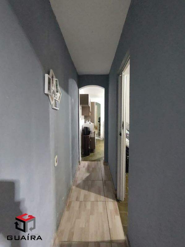 Casa à venda com 2 quartos, 127m² - Foto 9