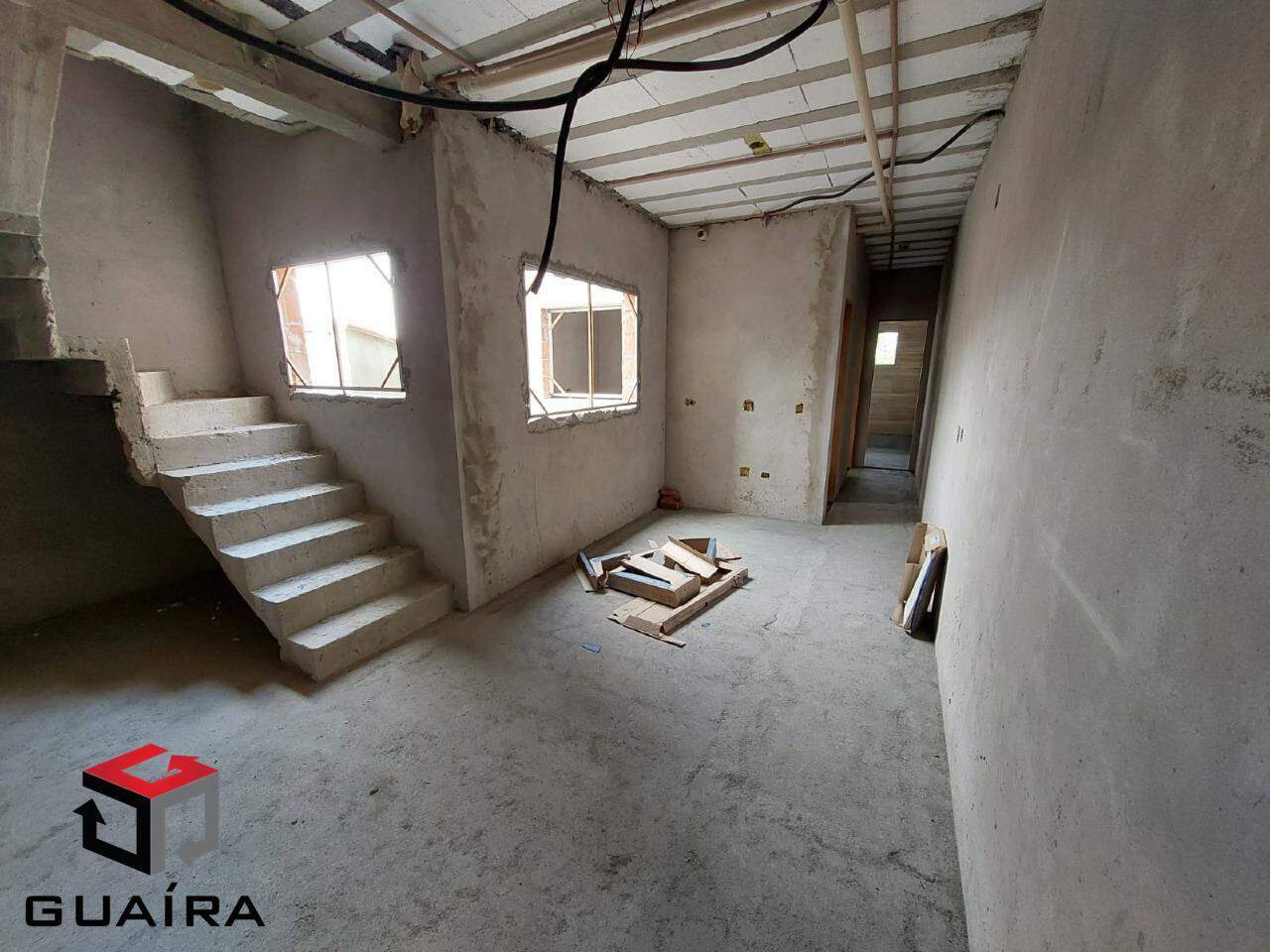 Apartamento à venda com 2 quartos, 46m² - Foto 1