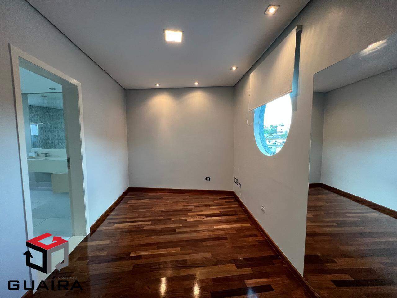 Sobrado à venda com 4 quartos, 488m² - Foto 13
