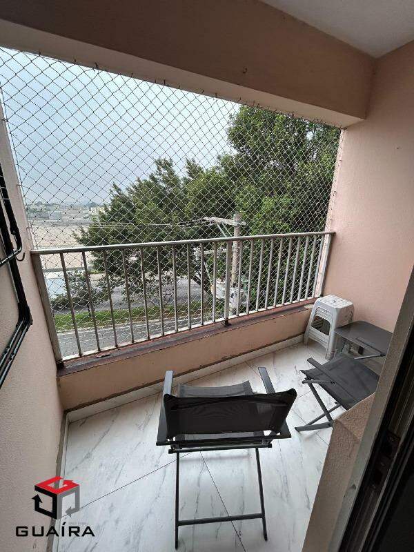 Apartamento para alugar com 2 quartos, 60m² - Foto 4