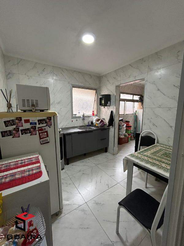 Apartamento para alugar com 2 quartos, 60m² - Foto 8