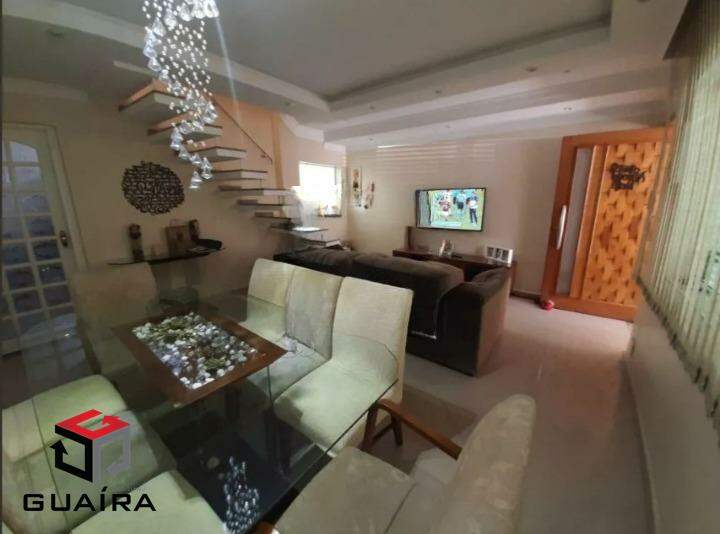 Sobrado à venda com 3 quartos, 140m² - Foto 1