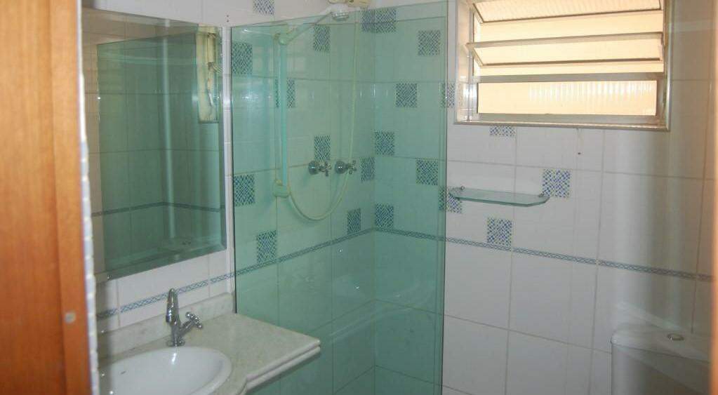 Casa para alugar com 2 quartos, 138m² - Foto 14