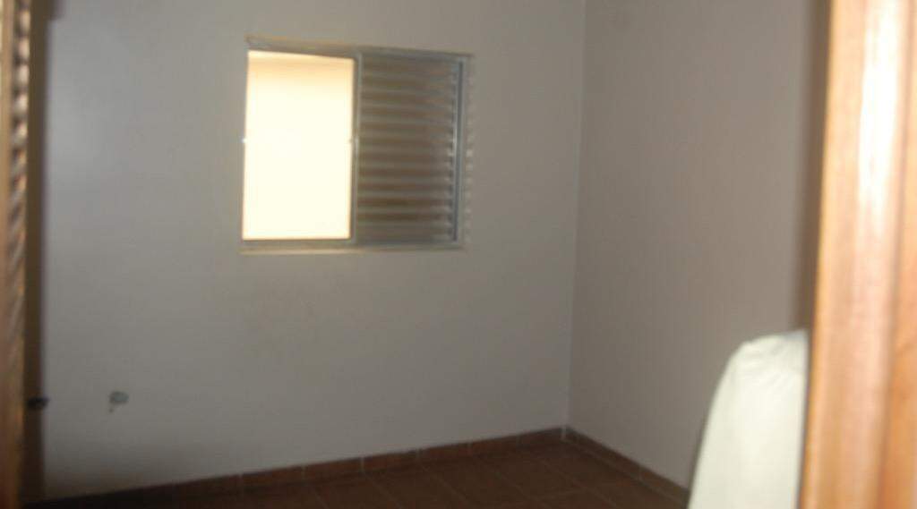 Casa para alugar com 2 quartos, 138m² - Foto 12