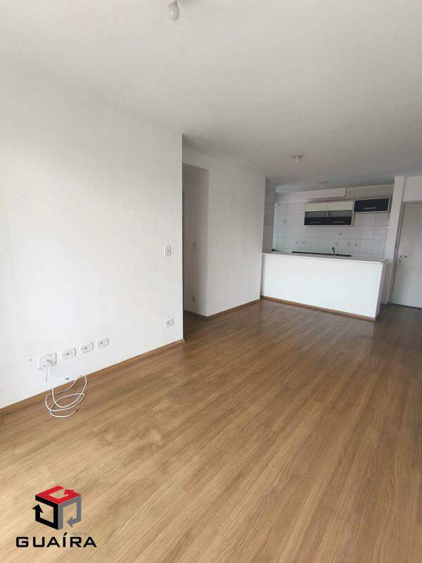 Apartamento para alugar com 3 quartos, 70m² - Foto 4