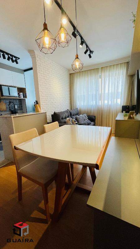 Apartamento à venda com 2 quartos, 45m² - Foto 1