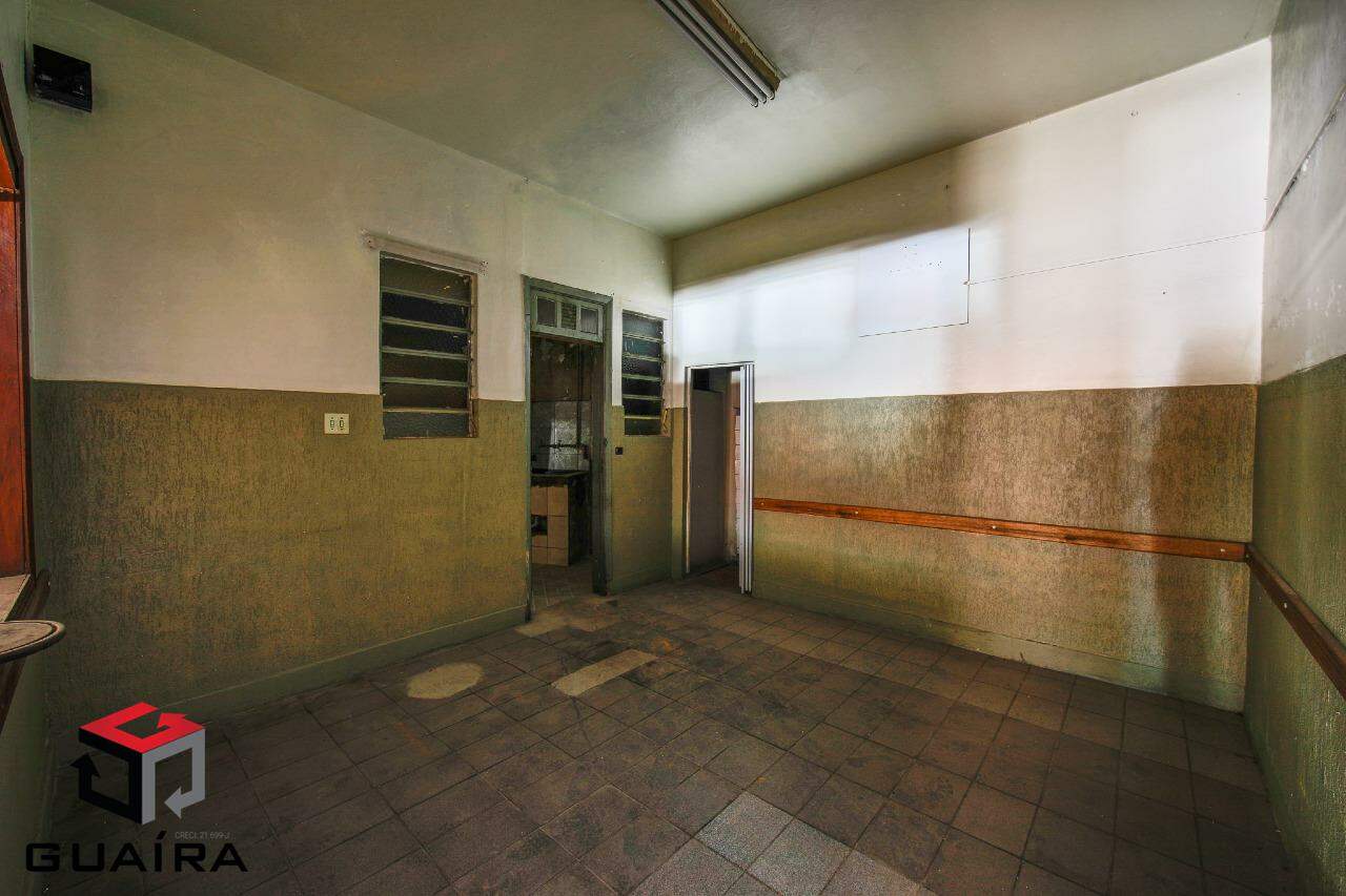 Casa Comercial à venda com 2 quartos, 144m² - Foto 5