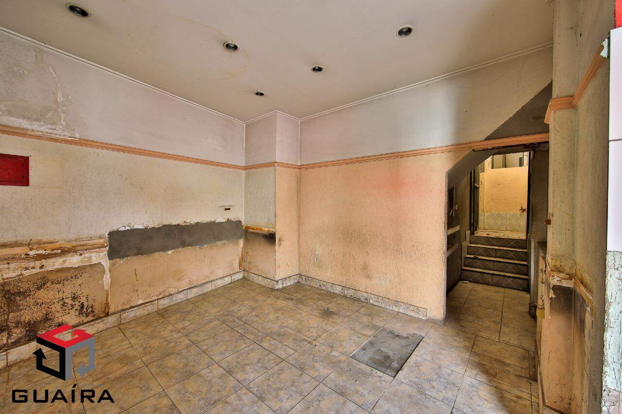 Casa Comercial à venda com 2 quartos, 144m² - Foto 14