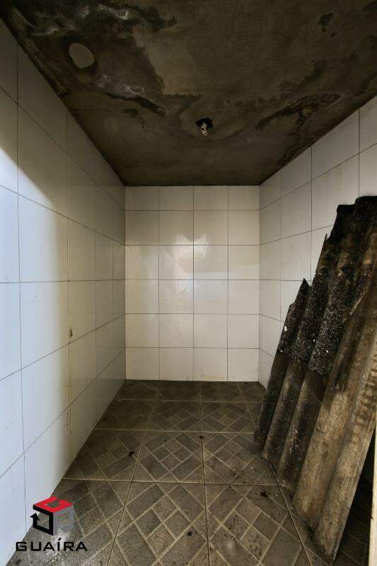 Casa Comercial à venda com 2 quartos, 144m² - Foto 10