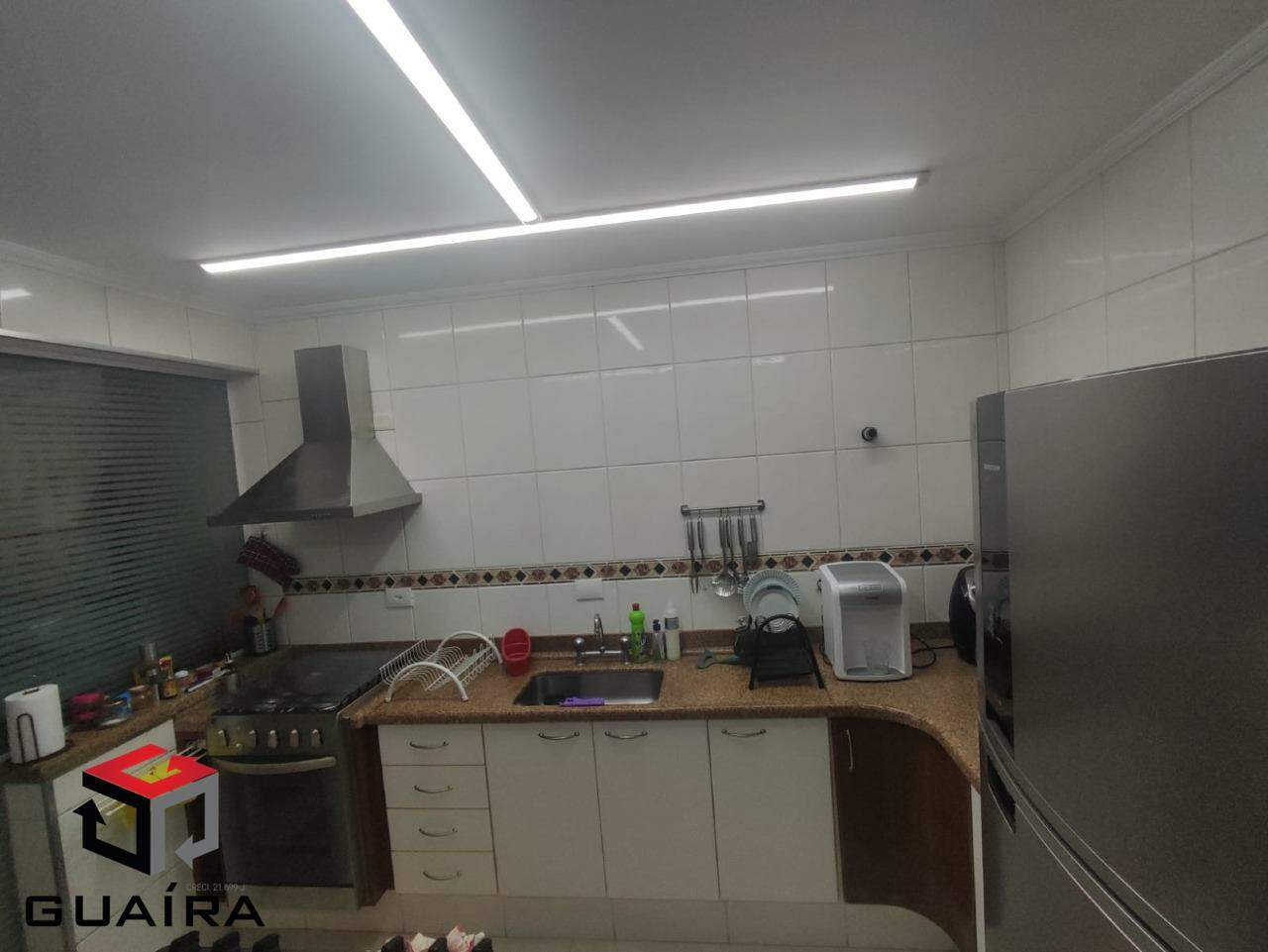 Apartamento para alugar com 3 quartos, 110m² - Foto 9