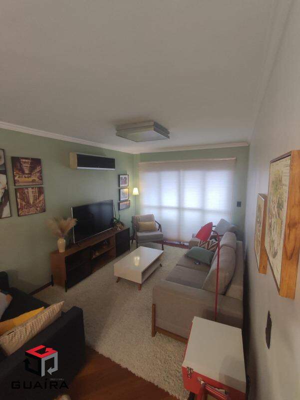 Apartamento para alugar com 3 quartos, 110m² - Foto 1