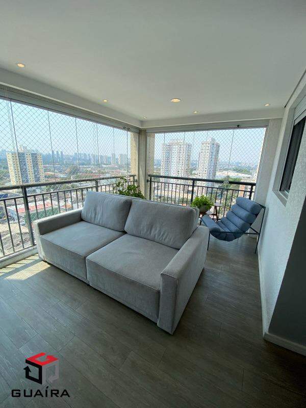 Apartamento à venda com 2 quartos, 67m² - Foto 2