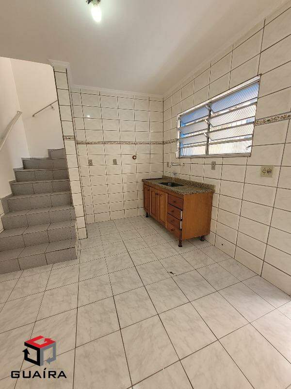 Sobrado para alugar com 1 quarto, 40m² - Foto 1