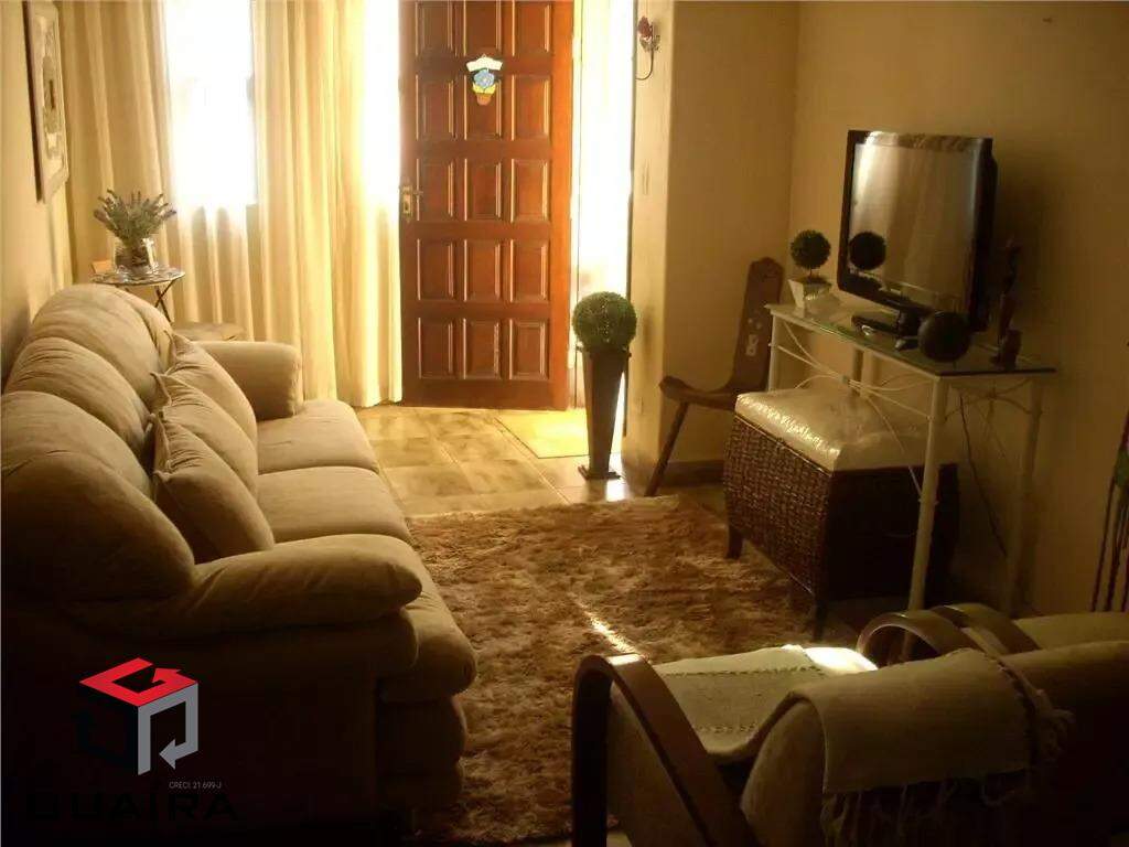 Casa para alugar com 2 quartos, 182m² - Foto 1