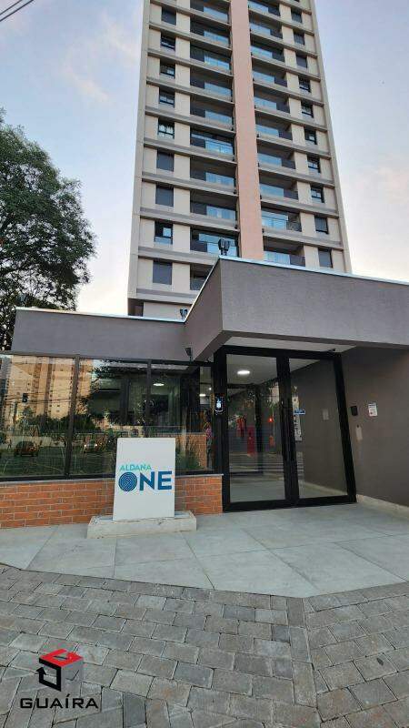 Apartamento para alugar com 2 quartos, 58m² - Foto 43