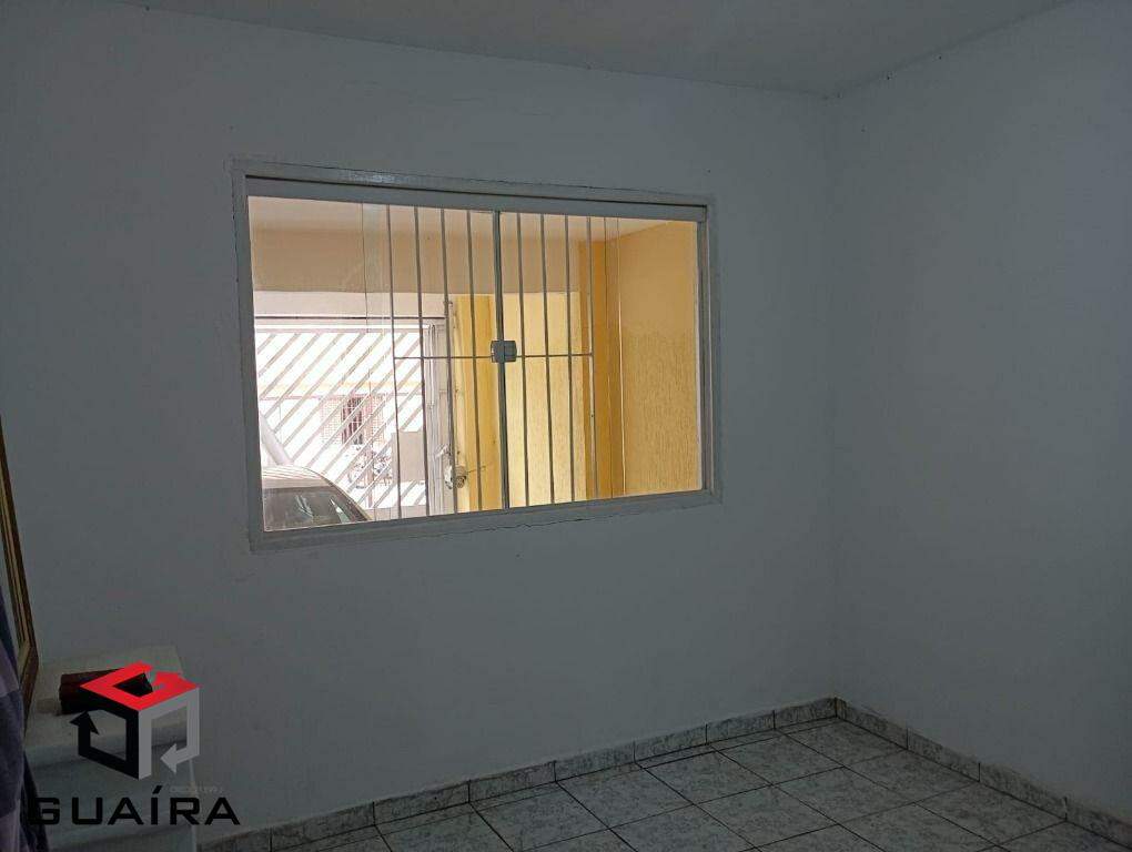 Casa para alugar com 2 quartos, 70m² - Foto 2