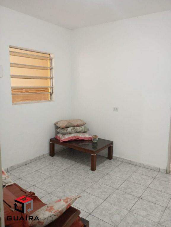 Casa para alugar com 2 quartos, 70m² - Foto 9