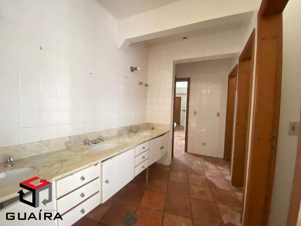 Chácara à venda com 4 quartos, 1909m² - Foto 18